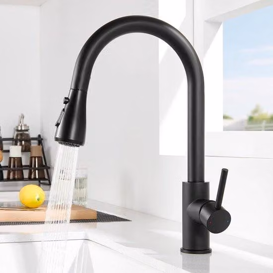 Rubinetto da cucina nero con doccetta a 3 getti