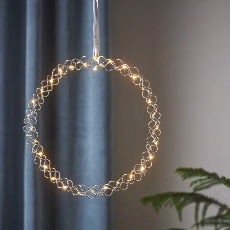 Star Trading, ghirlanda LED "Hoop", illuminata, cromata