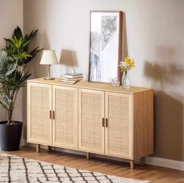 Credenza 158x40x88 cm con 4 ante in rattan e ripiano regolabile in truciolato naturale
