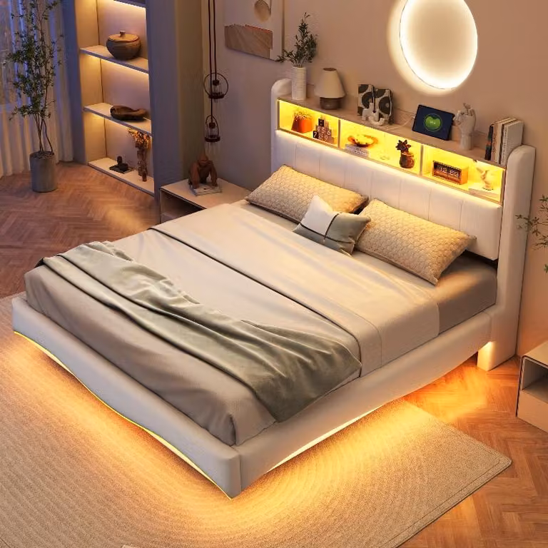 Letto imbottito 160x200 cm, color beige, con design curvo, illuminazione LED, prese USB e di tipo C, e testiera con spazio contenitore