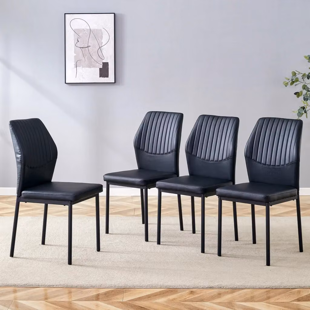 Set di 4 sedie da pranzo Chicfurn moderne con schienale a coste in ecopelle nera e gambe in metallo nero, Altezza: 93 cm – 2