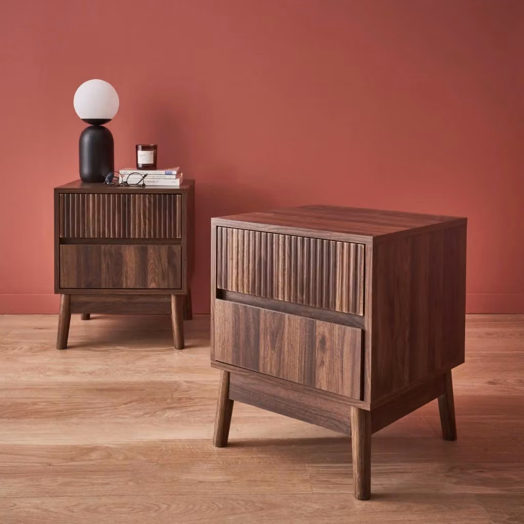 Set di 2 comodini Sweeek in stile scandinavo con 2 cassetti, effetto legno pino, colore marrone, L/P: 40 x 39 cm – 2