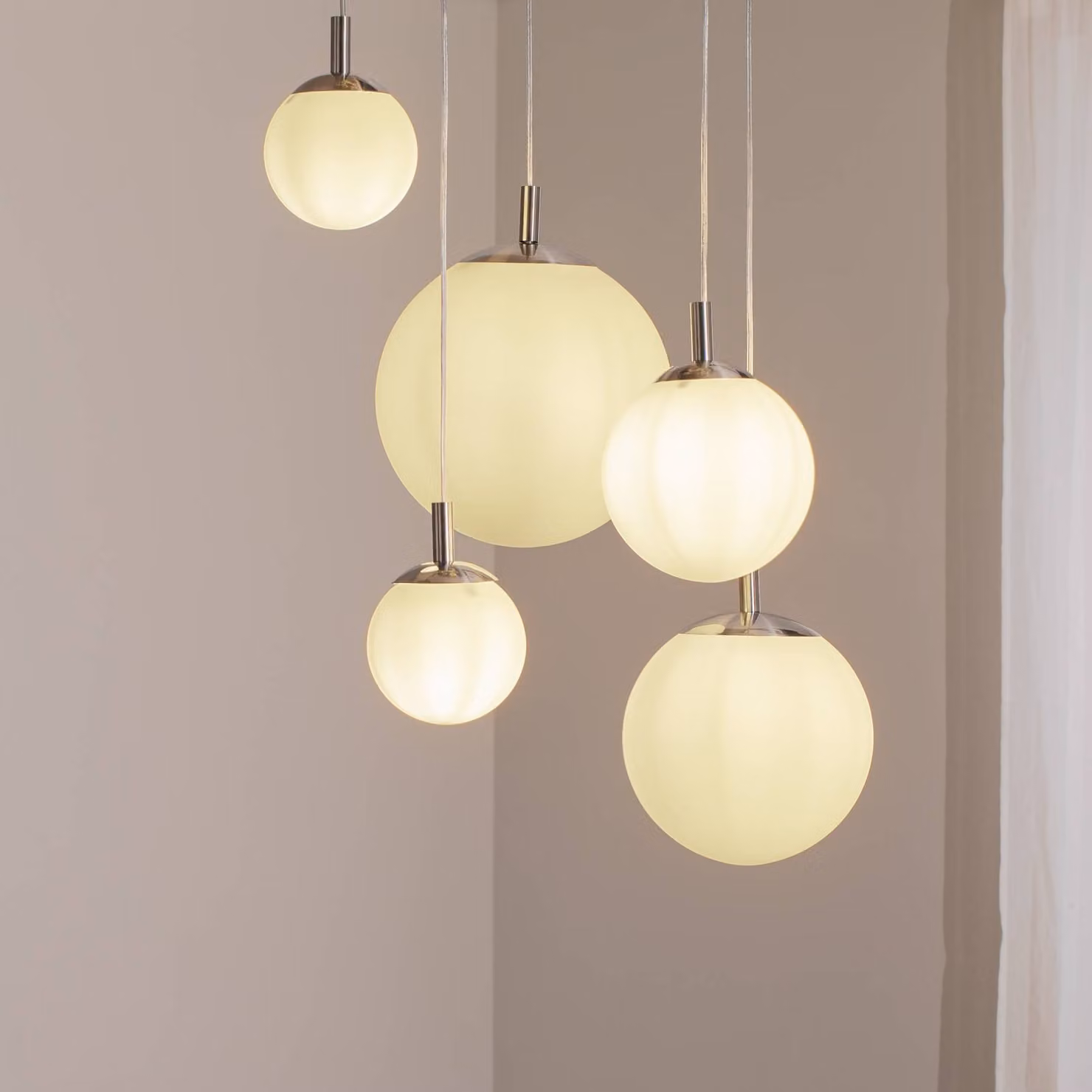 Lampada a sospensione in vetro Maroni Argon, dimmerabile, Cromo / Argento, Soggiorno / Sala da pranzo, Vetro, Moderno, Lampada a sospensione