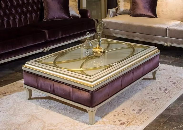 Casa Padrino tavolino barocco bianco / viola / oro 130 x 85 x h. 39 cm - Nobile tavolino da salotto in legno massiccio con piano in vetro - Mobili da salotto barocchi