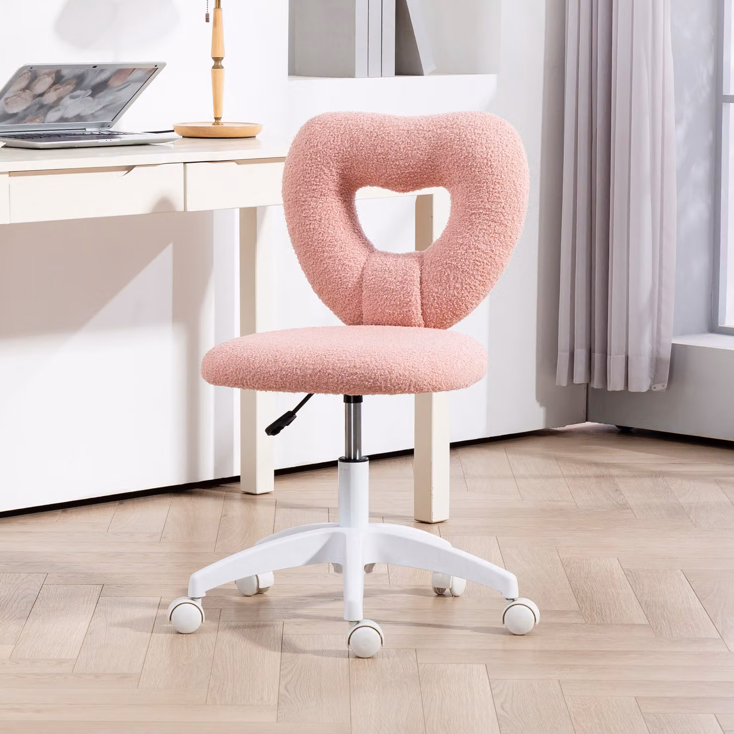 Sedia da ufficio girevole HOMCOM in velluto bouclé rosa con schienale a cuore e base in metallo con ruote per casa e ufficio – 2