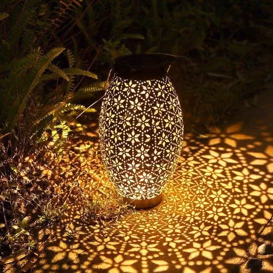 Lampade solari da giardino con griglia - Linea Luxury