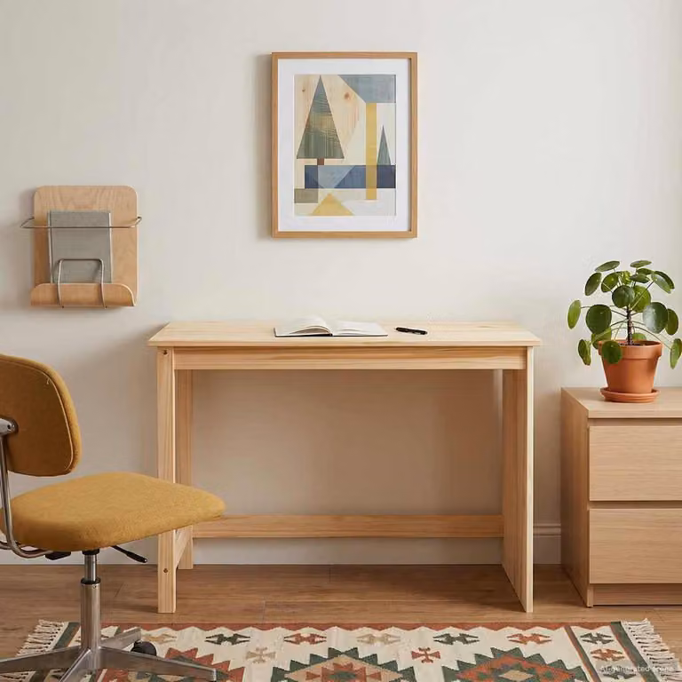 Scrivania vidaXL in legno di pino massello marrone e beige L: 112 cm, P: 50 cm, H: 75 cm