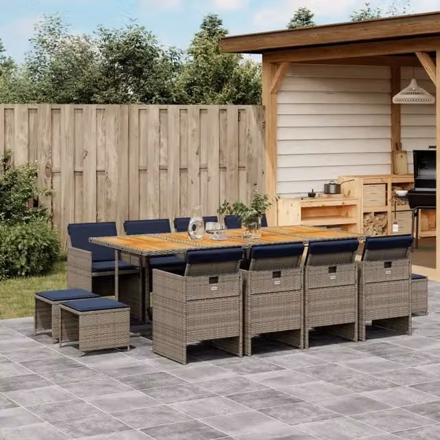Set da pranzo da giardino vidaXL in polyrattan e legno di acacia con 13 pezzi e cuscini, L/P/H: 220 x 106 x 73 cm