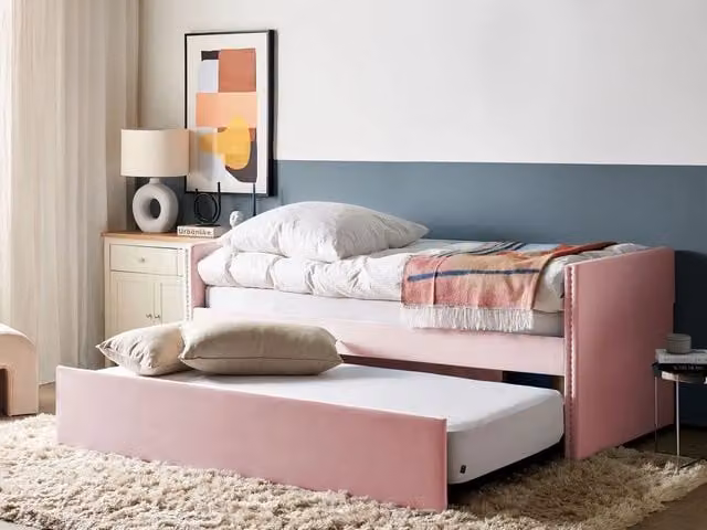 Letto estraibile singolo Beliani in velluto rosa con doghe in legno e stile glamour L/P/H: 200 x 90 x 84 cm