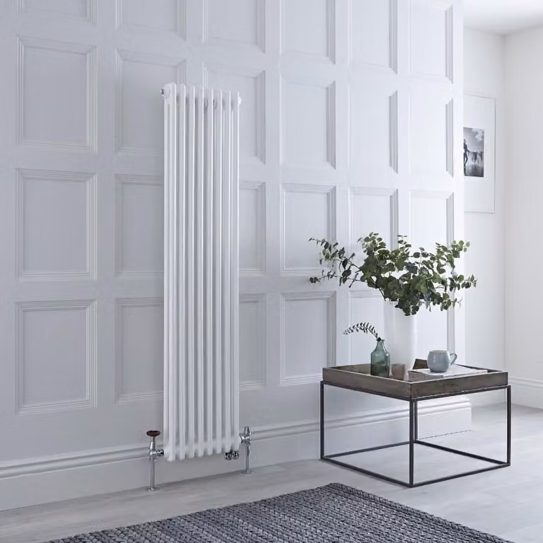 Radiatore Verticale Misto in Stile Ghisa Bianco - 1500mm x 380mm - Senza Termostato - Valvole Nichel Satinato