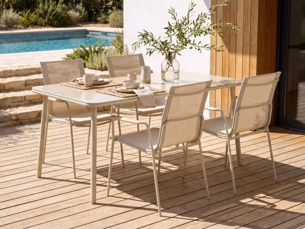 Set da pranzo da giardino Beliani per 6 persone con struttura in acciaio verniciato beige e piano in vetro temperato – 2