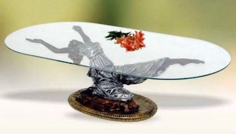 Casa Padrino Tavolino liberty donna argento / marrone / oro antico h. 45 cm - Elegante tavolino da salotto con piano ovale in vetro - Mobili barocchi e liberty