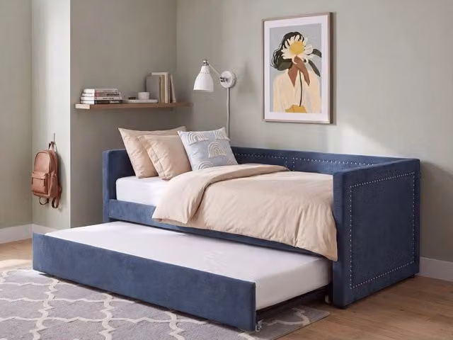Letto da giorno estraibile BELIANI in velluto a coste blu marino con rete a doghe e testiera decorata L/P/H: 200 x 90 x 76 cm