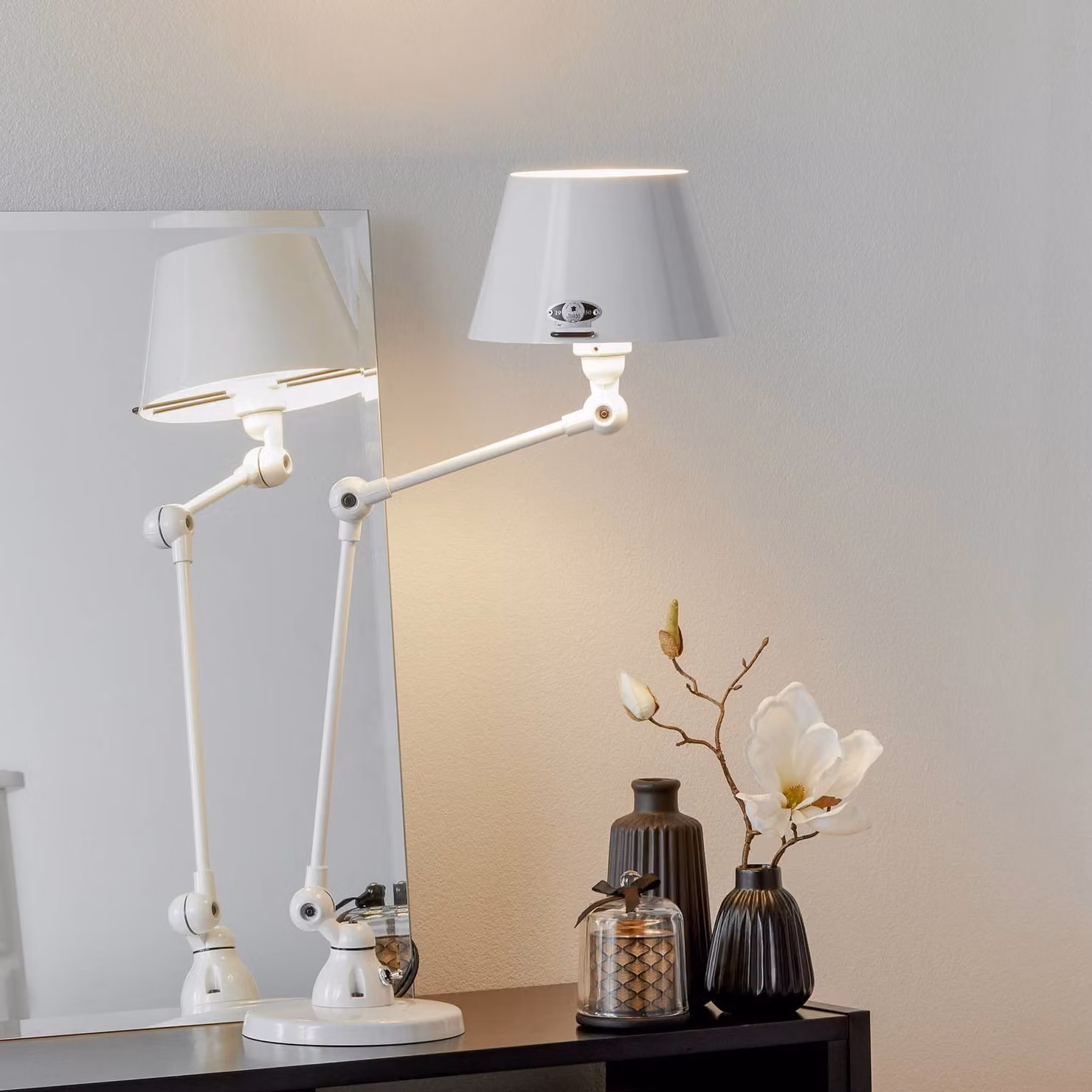 Jieldé Lampada da tavolo Aicler AID373, Bianco / Opale, Soggiorno / Sala da pranzo, Metallo, Industriale, Lampada da tavolo