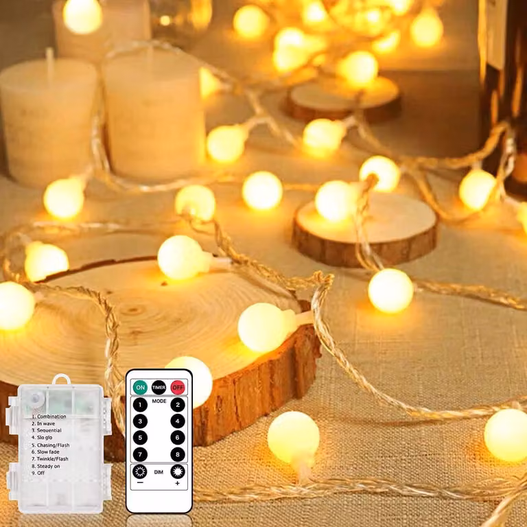 Catena luminosa a LED, lunghezza 10,5 metri, 100 LED, alimentazione a batteria, con telecomando