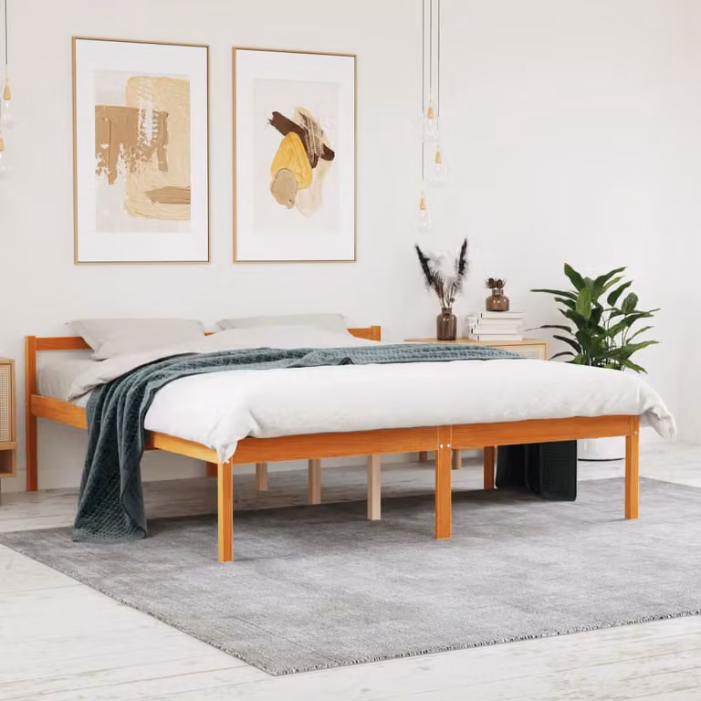 Letto per anziani vidaXL in legno massello di pino color marrone cera L/P: 150 x 200 cm
