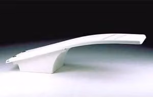 Trampolino flessibile per piscina Dynamic Astralpool bianco con superficie in poliestere e fibra di vetro resistente ai raggi UV, diametro 1,61 m