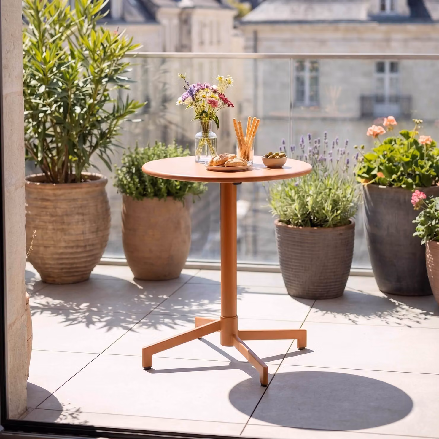 Tavolo da giardino bistrot rotondo con piano pieghevole caramello - Oviala Palavas