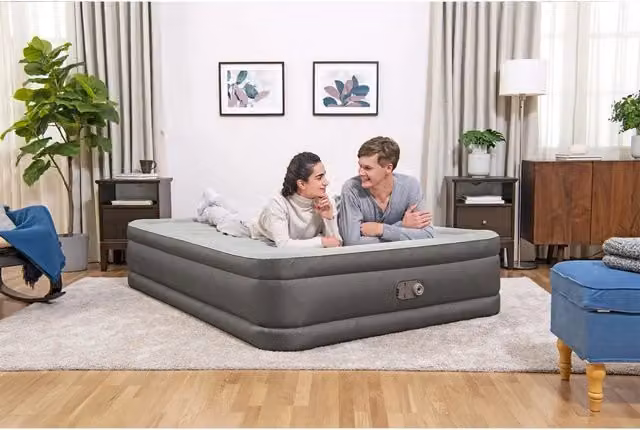 Bestway Letto ad Aria Fortech con Pompa Integrata, Grigio e Bianco, L: 203 cm, P: 152 cm, H: 46 cm – 1