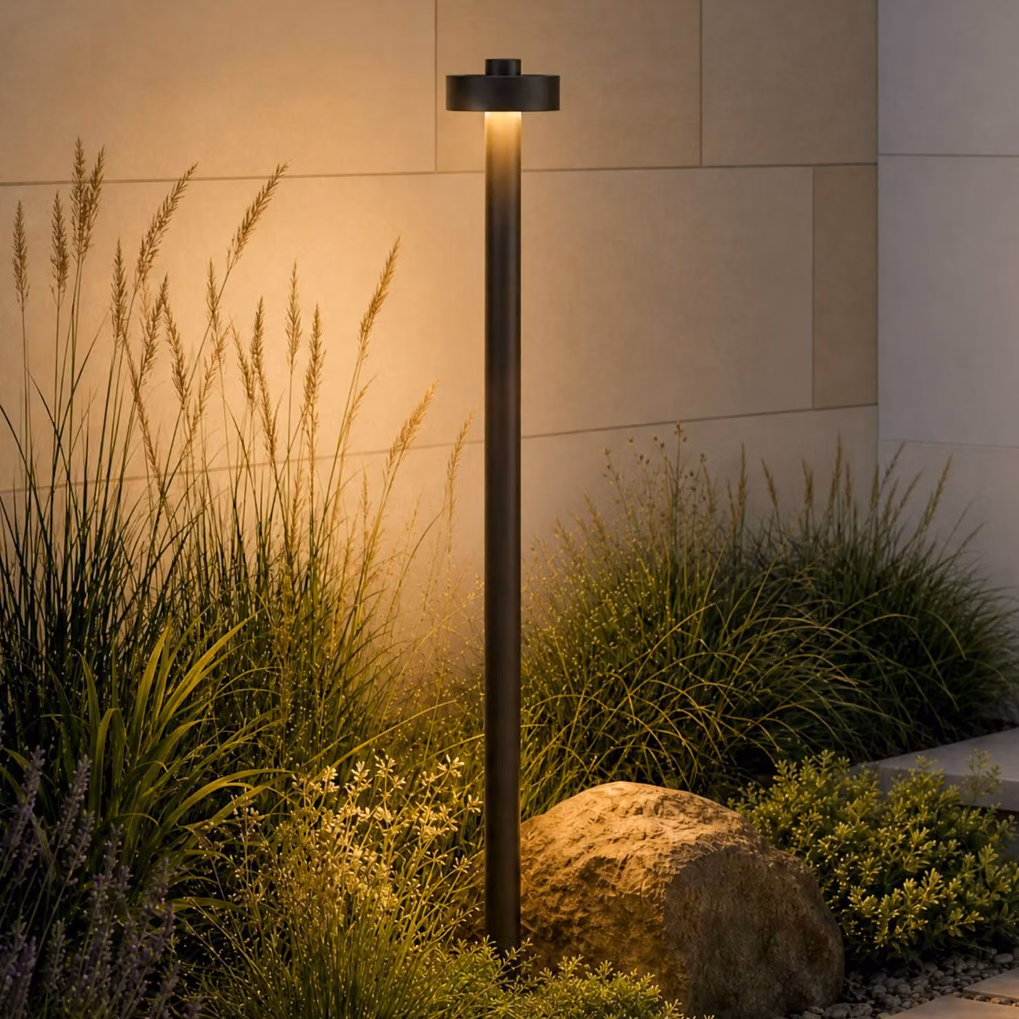 Lampione a LED Lucande Nirella, 100 cm, nero, CCT, IP65 Nirella, Nero, Metallo, Moderno