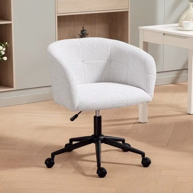 Sedia da ufficio girevole imbottita con schienale avvolgente, altezza regolabile e rotelle, in poliestere bianco crema