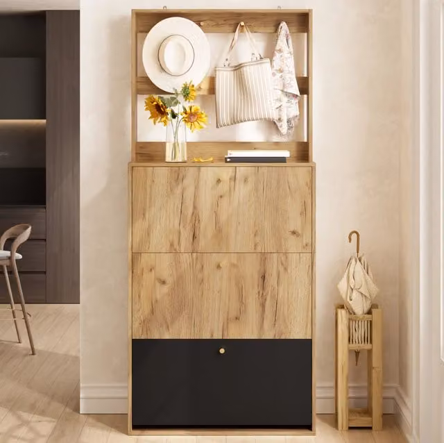Scarpiera 75x24x180 cm nero naturale in pannello truciolare, 3 vani ribaltabili e ganci