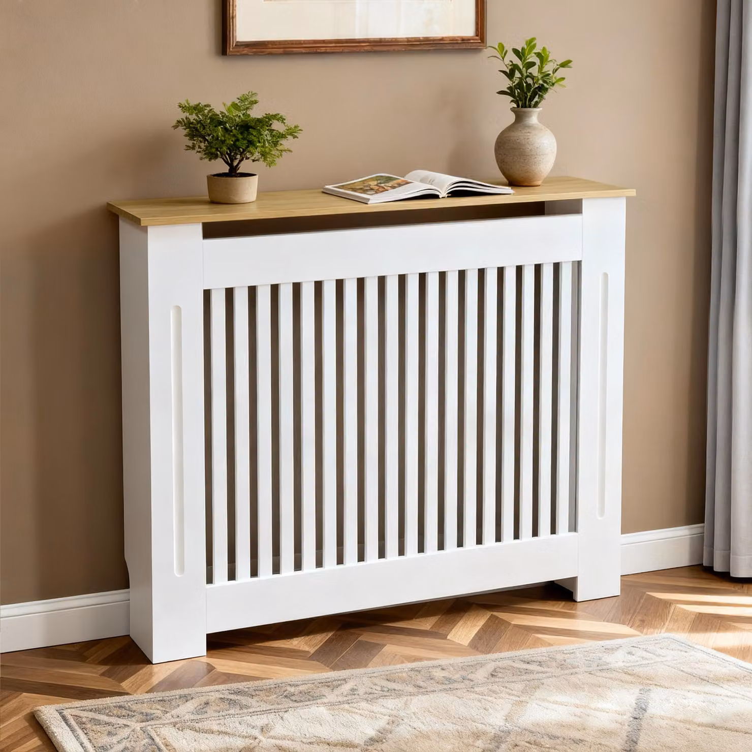 Copertura per termosifoni WISFOR, dimensioni 112 x 20 x 92,5 cm, realizzata in MDF, con listelli verticali, ripiano effetto legno, sistema di sicurezza anticaduta, ideale per termosifoni domestici, adatta per soggiorni
