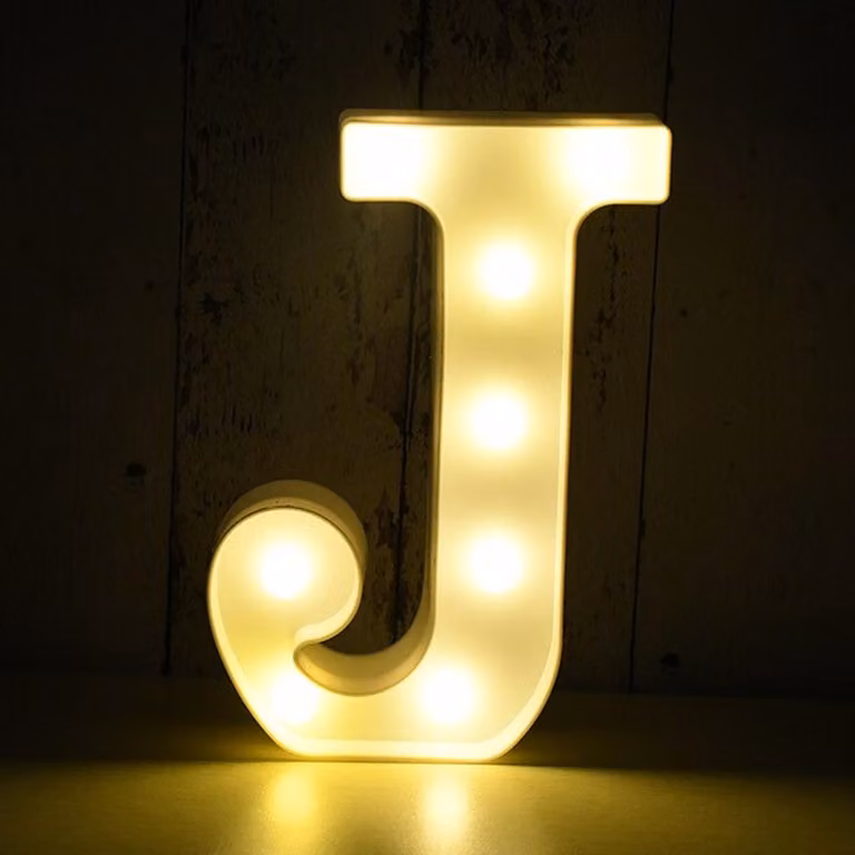 Lettera 3D illuminata a LED, lettera J da 22 cm