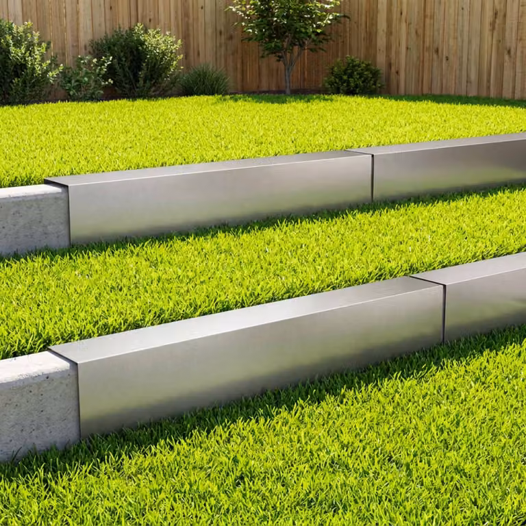 Set di 10 profili di copertura per giardino vidaXL in acciaio inossidabile colore argento, L: 100 cm, P: 20 cm, H: 15 cm