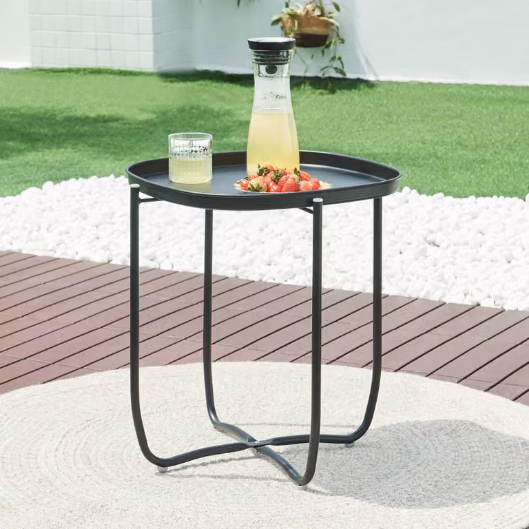 Tavolino 'Sandefjord' rettangolare con un vassoio estraibile in acciaio 53 x 46 x 46 cm Nero