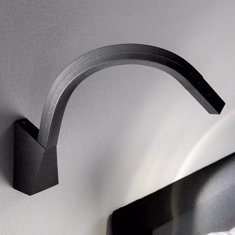 Linea Light Applique da parete a LED Snake, Nero, Camera da letto, Metallo, Moderno, Applique a LED