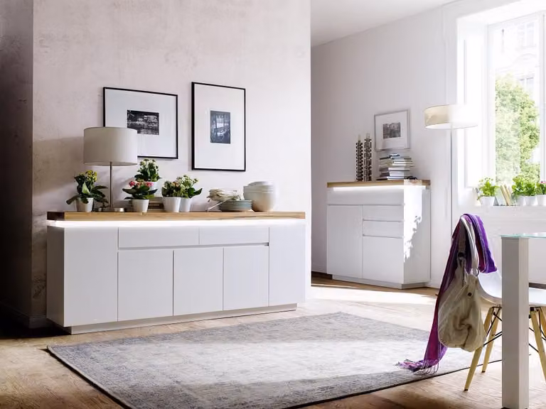 Madia Romina 2 | bianco opaco / rovere massiccio | incl. illuminazione LED