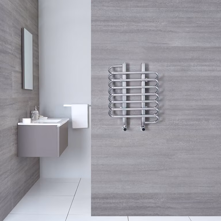 Scaldasalviette Curvo Cromato 610x500mm 210W - Termoarredo Bagno - Design elegante - Finesse