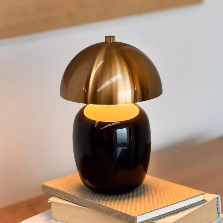 Dyberg Larsen Lampada da tavolo Manhatten, dimmerabile, Nero, Soggiorno / Sala da pranzo, Ceramica, Scandinavo, Lampada da tavolo