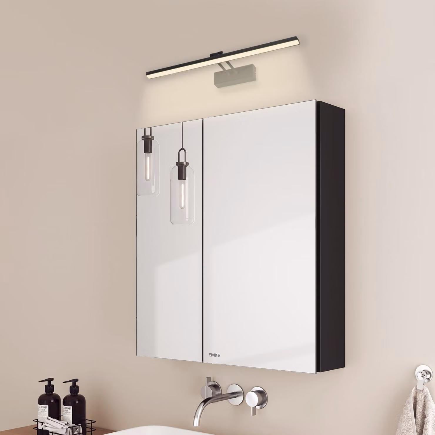Armadietto a specchio e luci a specchio EMKE, 60x65x14,5 cm 2 ripiani in vetro Armadietto a specchio per bagno nero e luci a muro nere Luce neutra 4200k