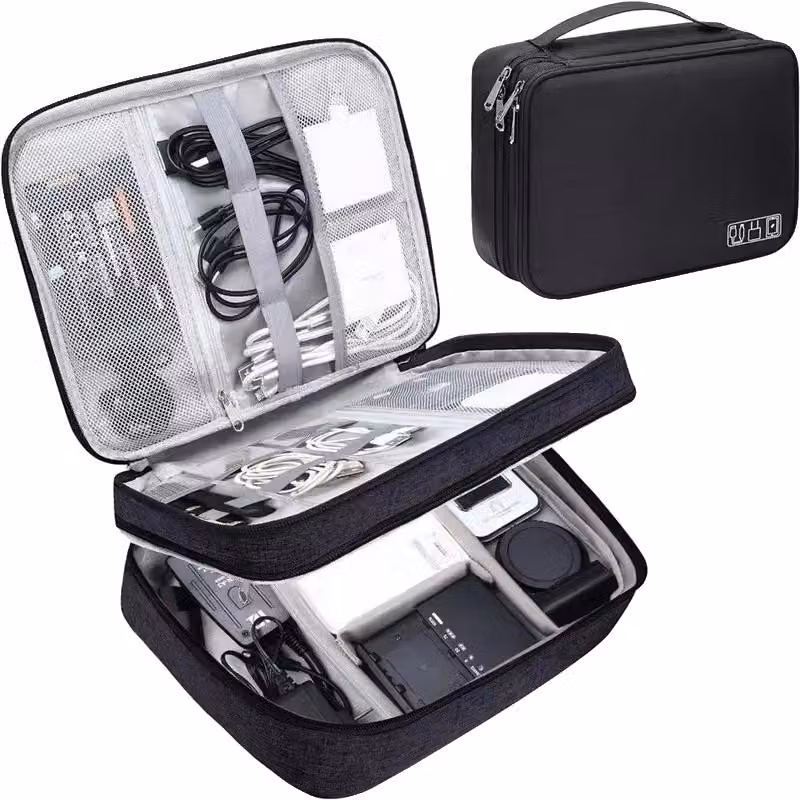 Borsa per l'organizzazione dei cavi, realizzata con materiali ecocompatibili, design compatto, colore nero, 2 scomparti