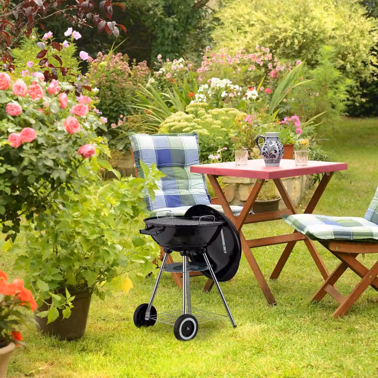 Grande barbecue a carbonella con ruote e raccoglitore di cenere
