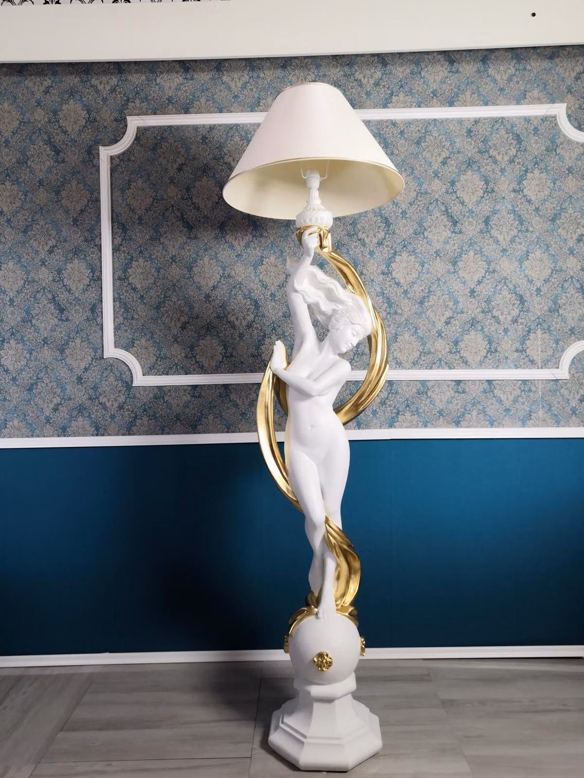 Stehleuchte Stand Leuchte Lampe Lampen Leuchten Design Figur 200cm Skulptur