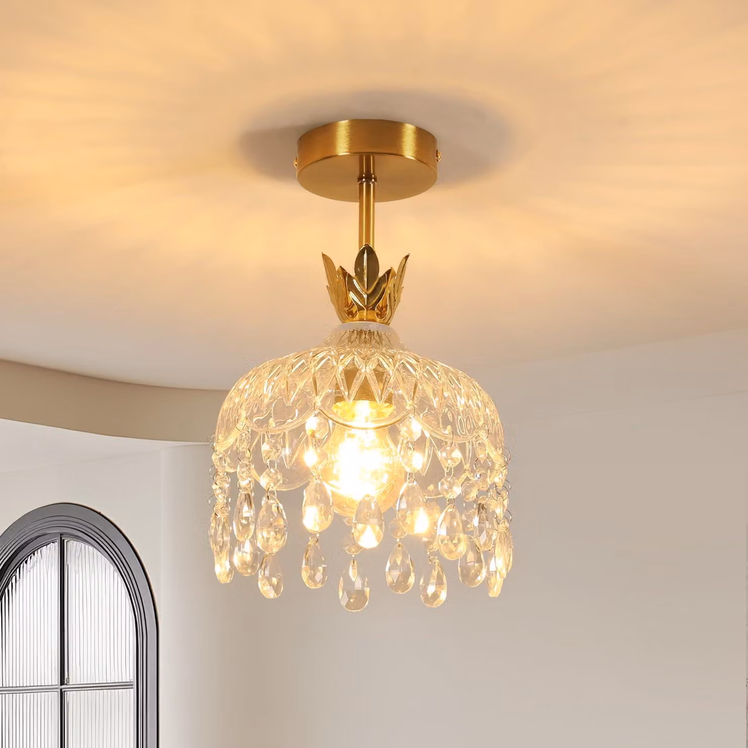 Lampada da soffitto a cristallo, colore oro, attacco E27, dimensioni 20x31 cm, ideale per ingresso e camera da letto