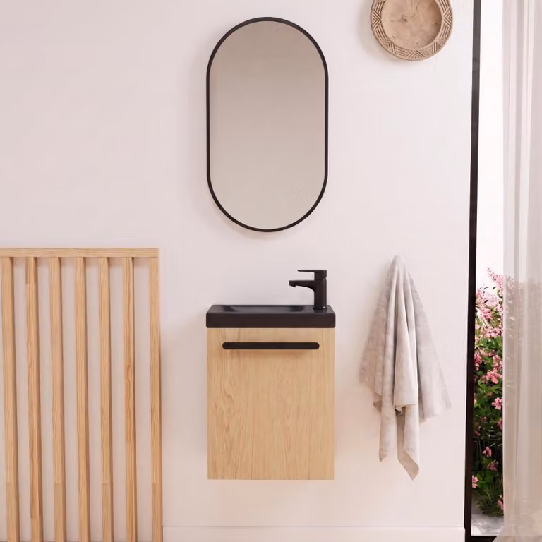 Set lavabo sospeso Nevada con rubinetto nero e specchio ovale