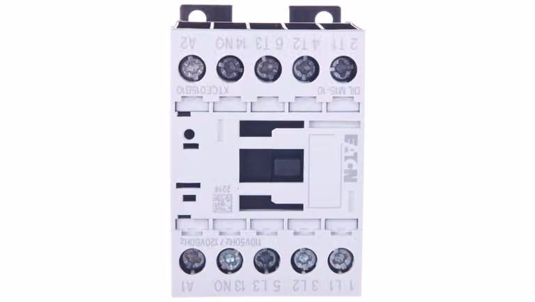 Contattore di potenza 15 A, 3 poli, 110 V CA, 1 NO, 0 R, DILM15-10, 290055
