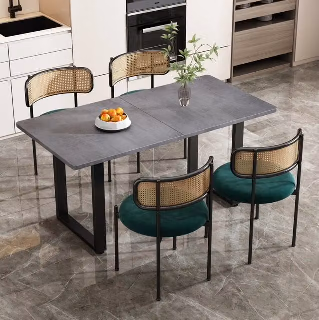 Set tavolo da pranzo e sedie in velluto; stile industriale; nero/grigio