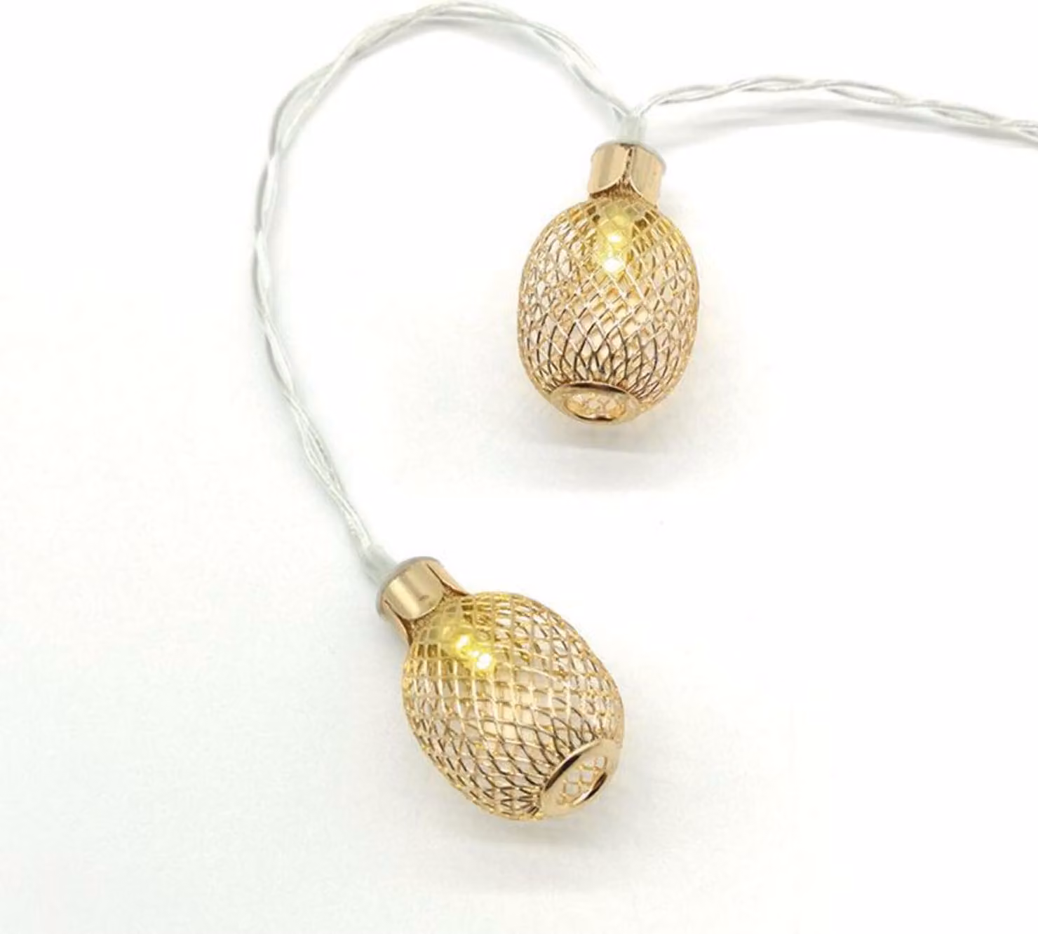 ACA Lighting ananas in metallo, catena decorativa a 10 LED a batteria (3xAA), bianco caldo, oro, metallo, IP20, cavo trasparente 135+30cm X061011256