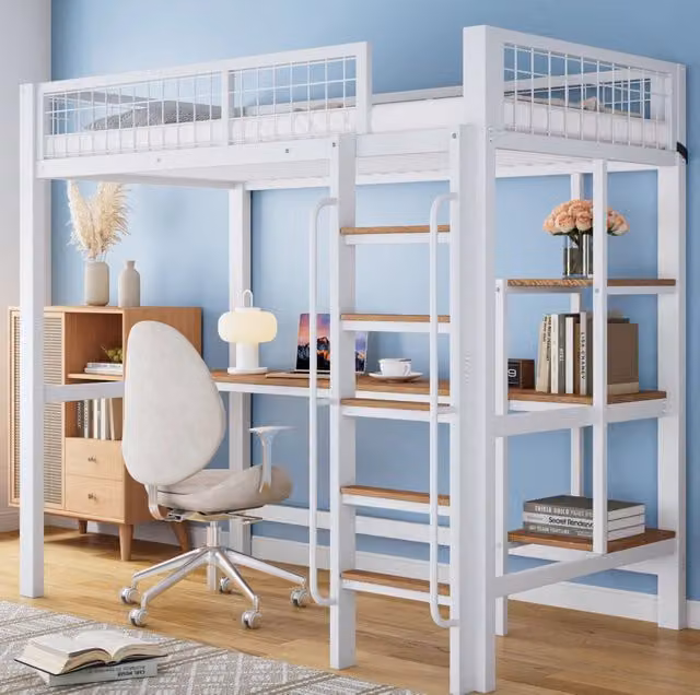 Letto a soppalco ULEVR 90x200 cm con scrivania e ripiani, struttura in metallo e legno bianco/naturale