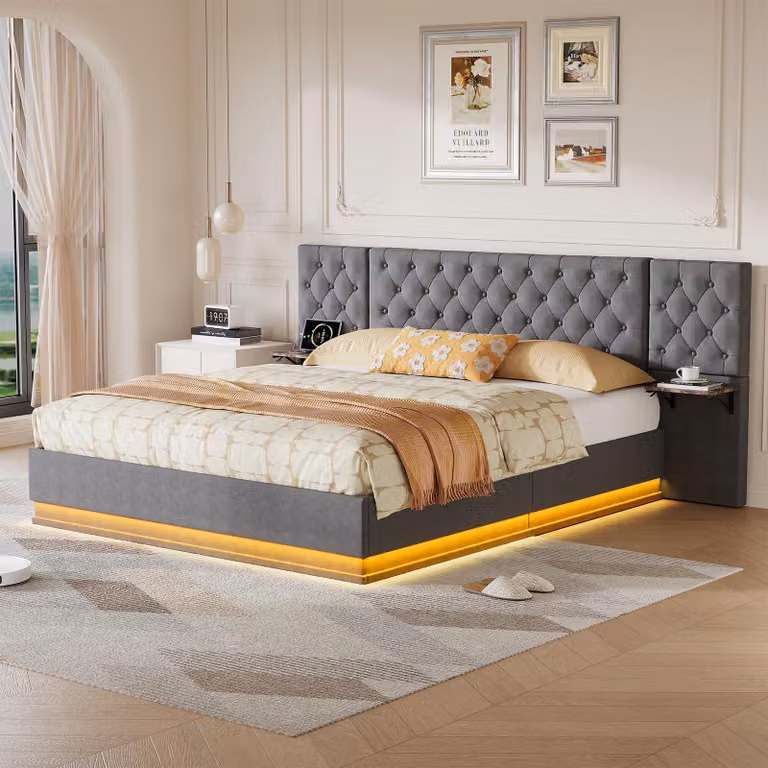 Letto imbottito 160x200 cm con spazio contenitore a sollevamento idraulico, illuminazione LED, 2 comodini laterali, superficie di ricarica wireless da 15W, connessioni USB e Type-C, rete a doghe, colore grigio, senza materasso