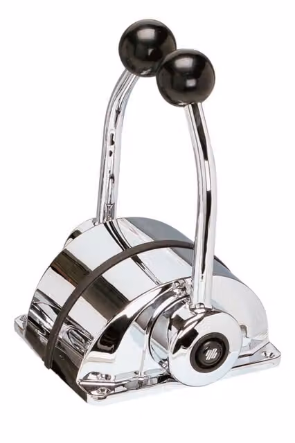 Scatola di comando Ultraflex B302 per 2 motori in colore silver e ottone