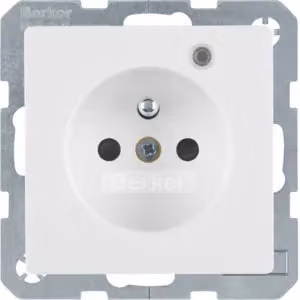 Presa Berker 6765096089 con polo di protezione e LED di controllo, bianco polare, completa di Berker Q.1/Q.3