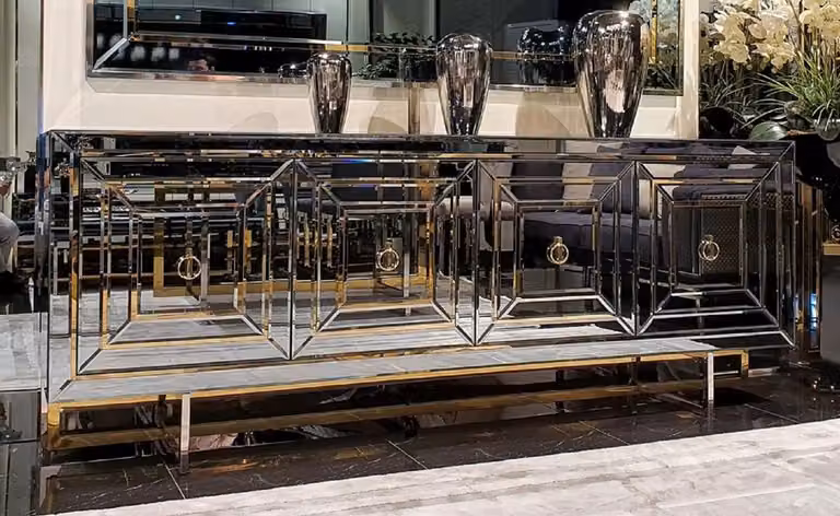 Casa Padrino credenza argento / oro 220 x 50 x h. 85 cm - Credenza a specchio con 4 ante - Mobili