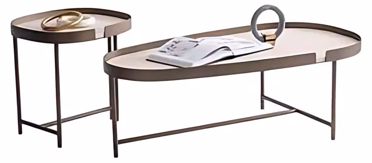 Eleganter Couchtisch mit runder Form und stabilem Metallgestell.