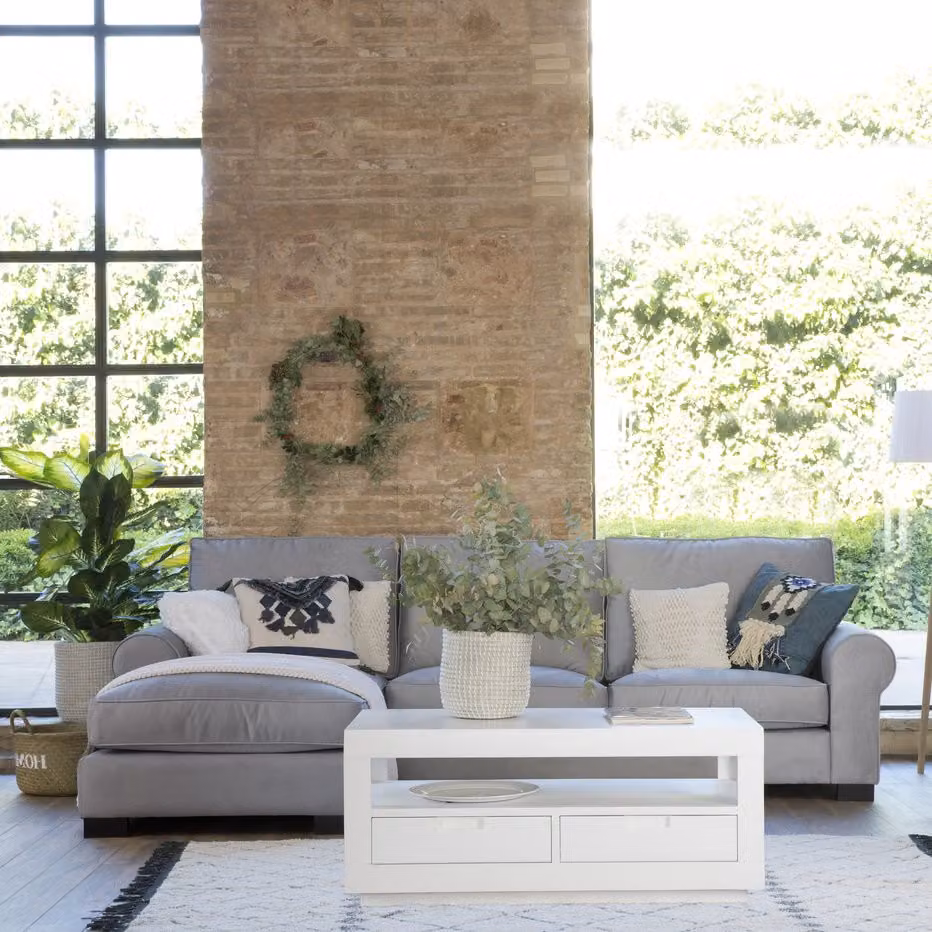 Sofà lettino Lulú Banak a 4 posti con orientamento sinistro, modello L-shape in tessuto grigio con struttura in legno e schienale imbottito – 2